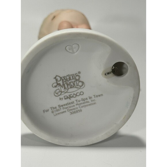 Enesco Precious Moments Figurine - For The Sweetest Tu-Lips In Town 1997 No Box - Picture 5 of 5